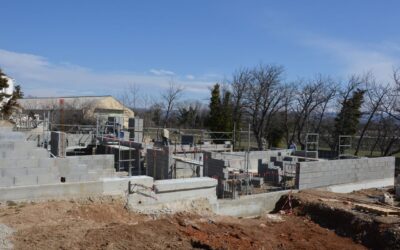 De la remise des clés à l’assurance : les étapes administratives d’un projet de construction